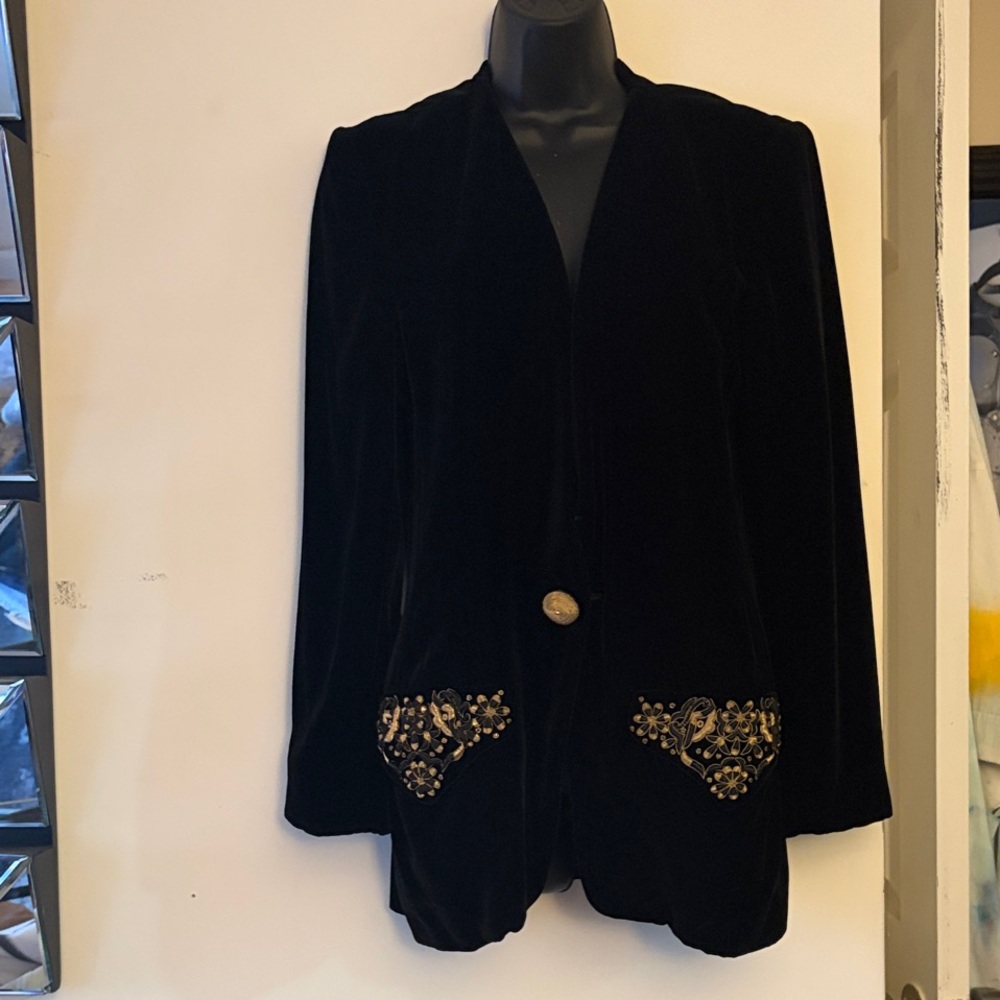 Women's Black Velvet Embellished Blazer Jacket